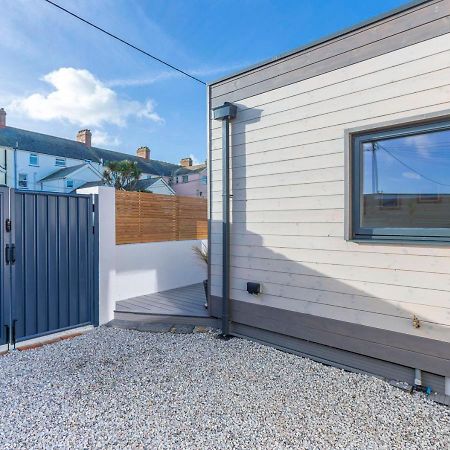 Stones Throw Studio Apartment Bude Cornwall Extérieur photo