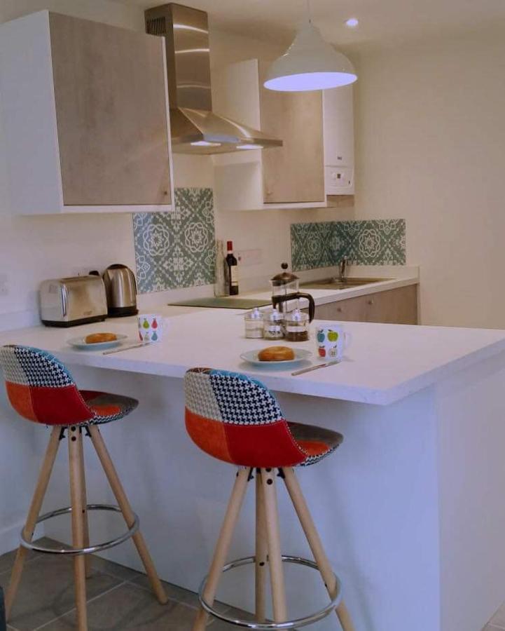 Stones Throw Studio Apartment Bude Cornwall Extérieur photo