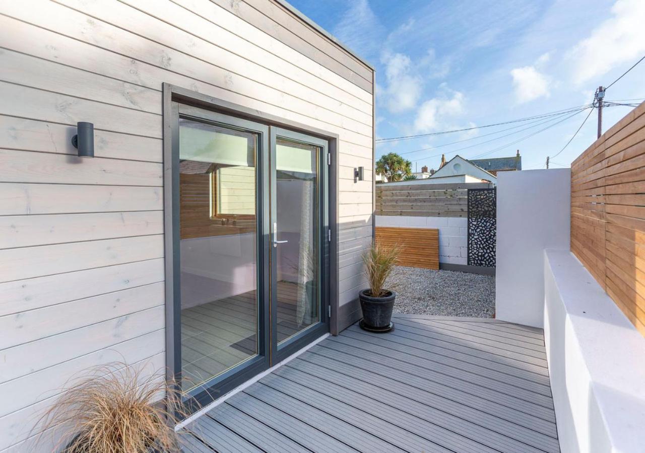Stones Throw Studio Apartment Bude Cornwall Extérieur photo