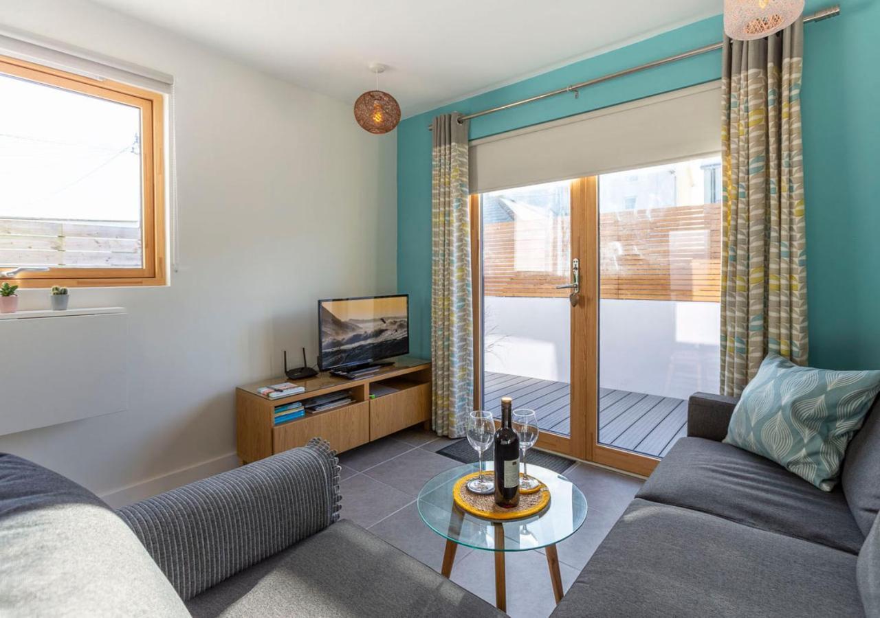 Stones Throw Studio Apartment Bude Cornwall Extérieur photo